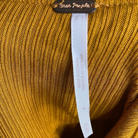 Free People Devin Knit Bishop Sleeve Yellow Scoop Neck Top XS Extra Small - Picture 5 of 13